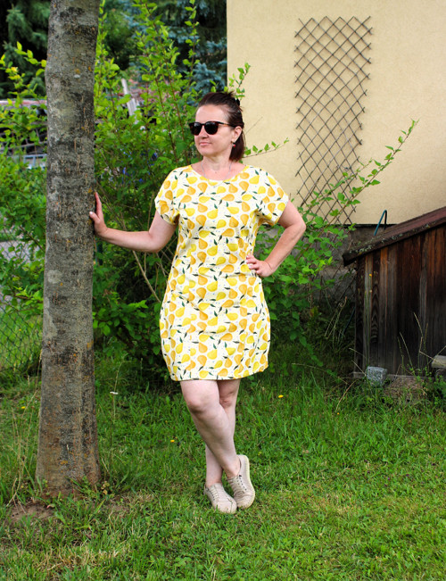Šaty s HRUŠTIČKAMI, vel. 40/M — foto 3