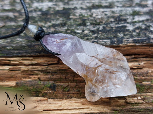 SAGENIT - nylonový náhrdelník/amulet — foto 2