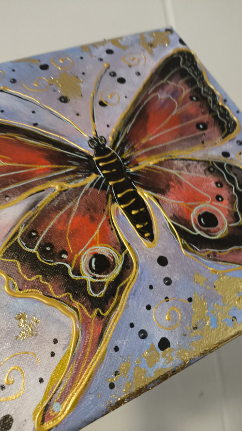Dokonalý motýl 24×24 cm — foto 4