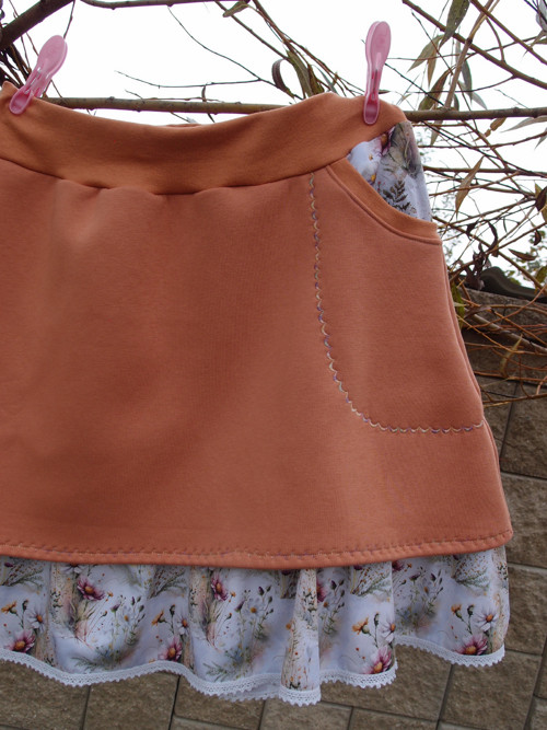 ROMANTICKÁ (L/XL) - teplá sukně — foto 5