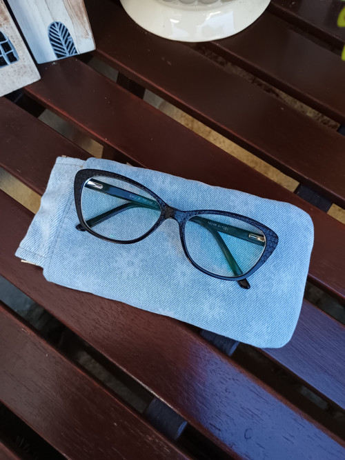 Pouzdro Na Brýle — foto 3