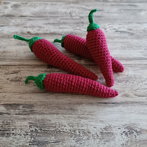 Háčkovaná chilli paprička — foto 4