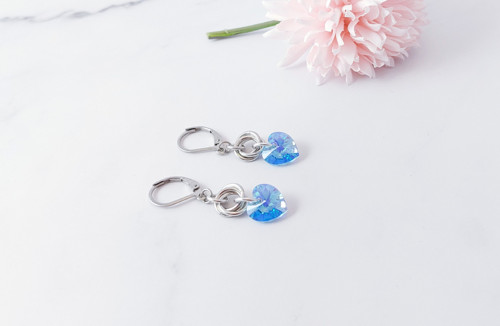 Náušničky Swarovski srdíčka blankytná — foto 3
