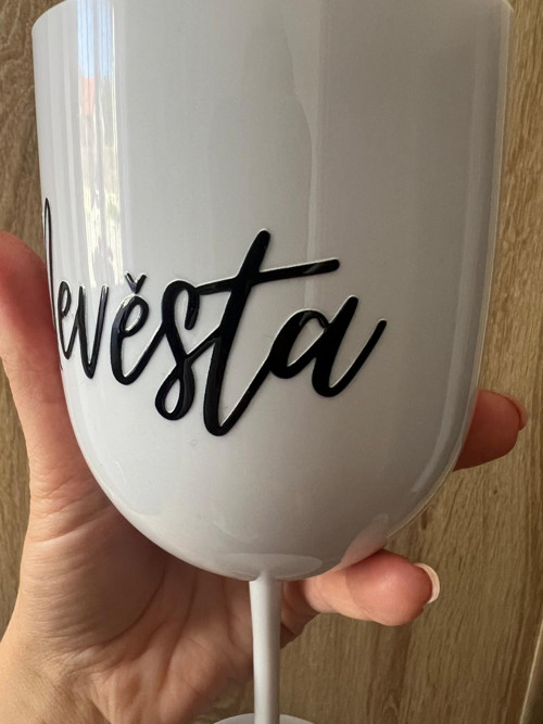 Plastová sklenička Nevěsta — foto 2
