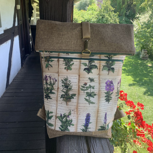 Herbář + přední kapsa na zip — foto 5