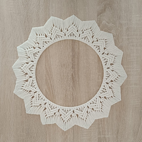 Mandala macramé smetanová závěsná dekorace — foto 3