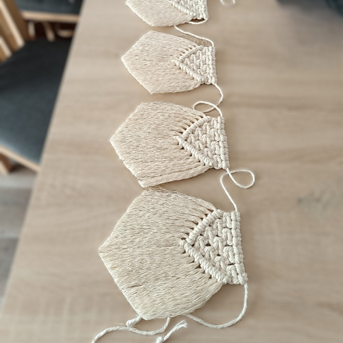 Smetanová macramé girlanda boho dekorace — foto 5