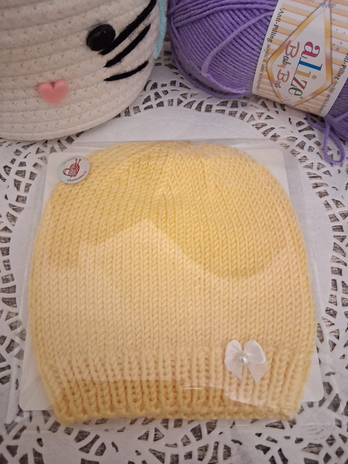 Pletená baby čepička Perličky (0–3 m) — foto 3