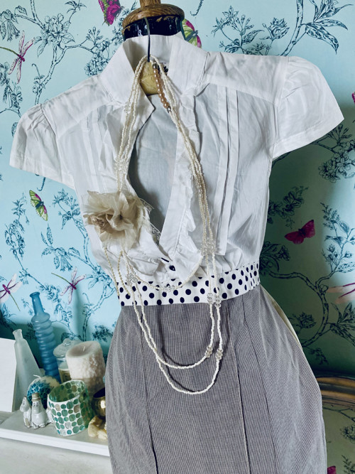 Šaty vintage vibe — foto 3
