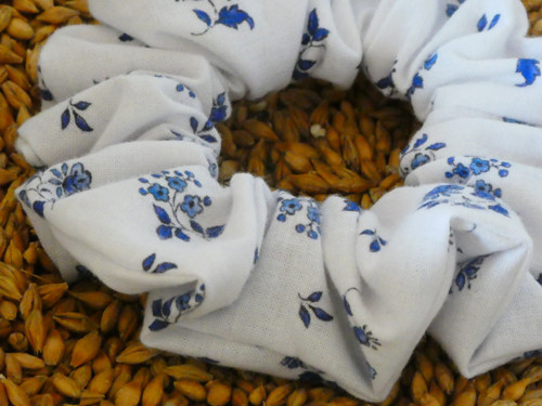 Gumička do vlasov Folklorika — foto 2
