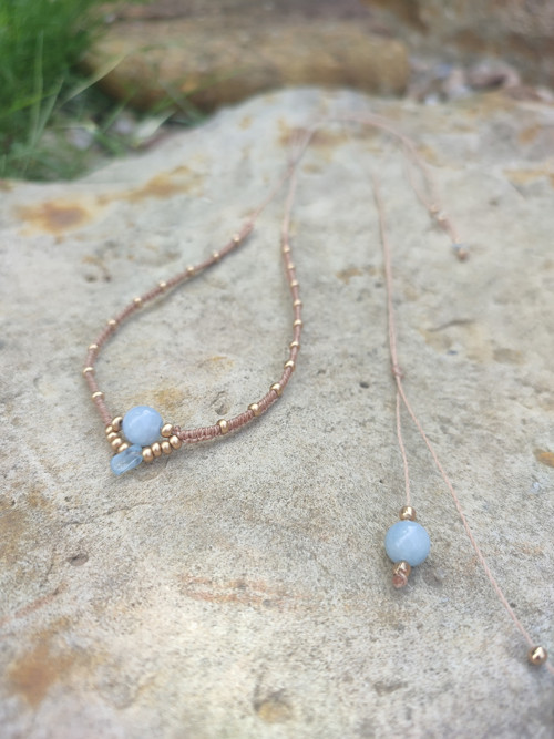 Macramé náhrdelník Blátt tungl "blue moon" — foto 3