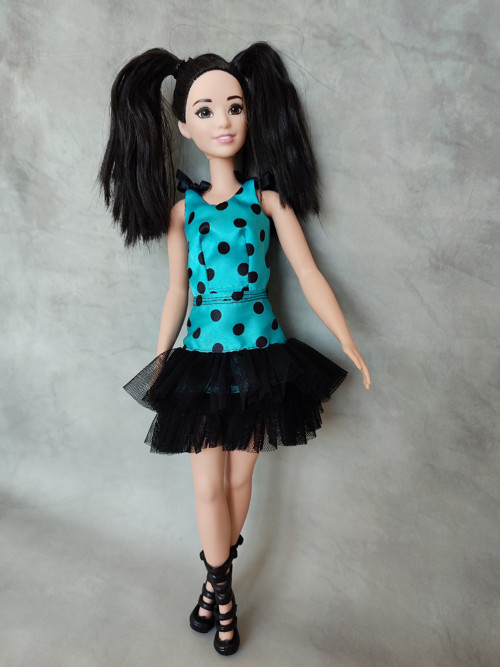 Šaty pro,,My first barbie " — foto 2