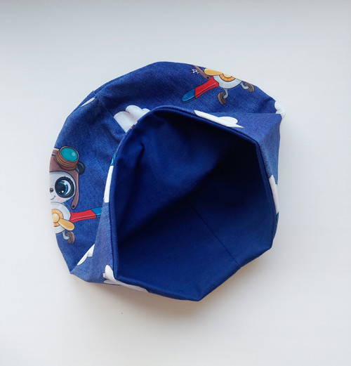 Čepička s pandami 50 - 52 cm — foto 2