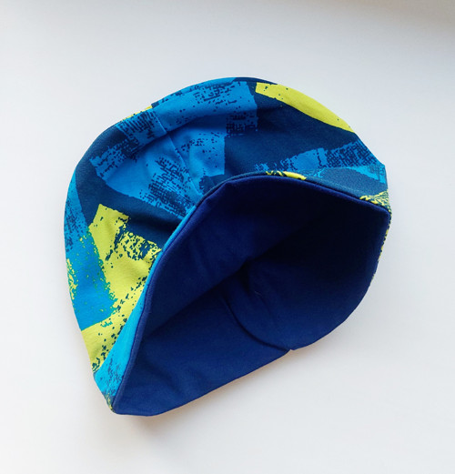 Barevná čepička 48 - 50 cm — foto 2