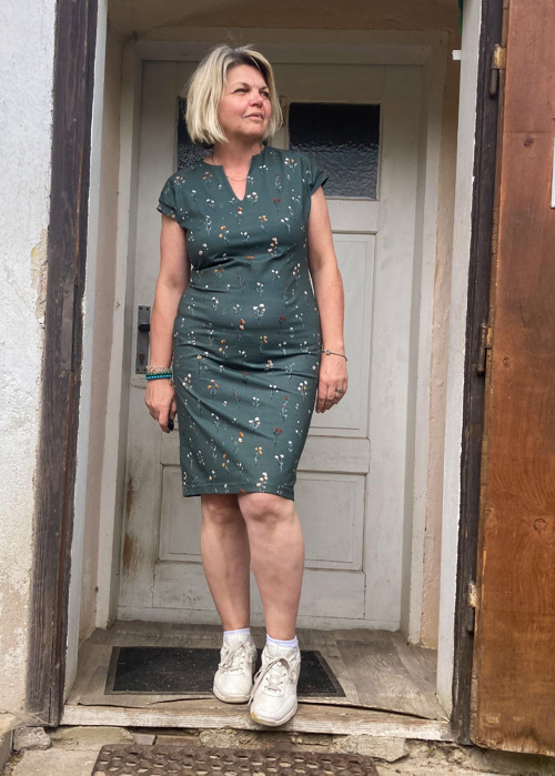 Šaty khaki zelené — foto 4