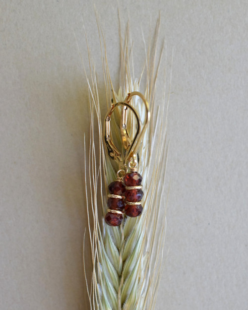 Granátkové, gold filled náušnice — foto 2