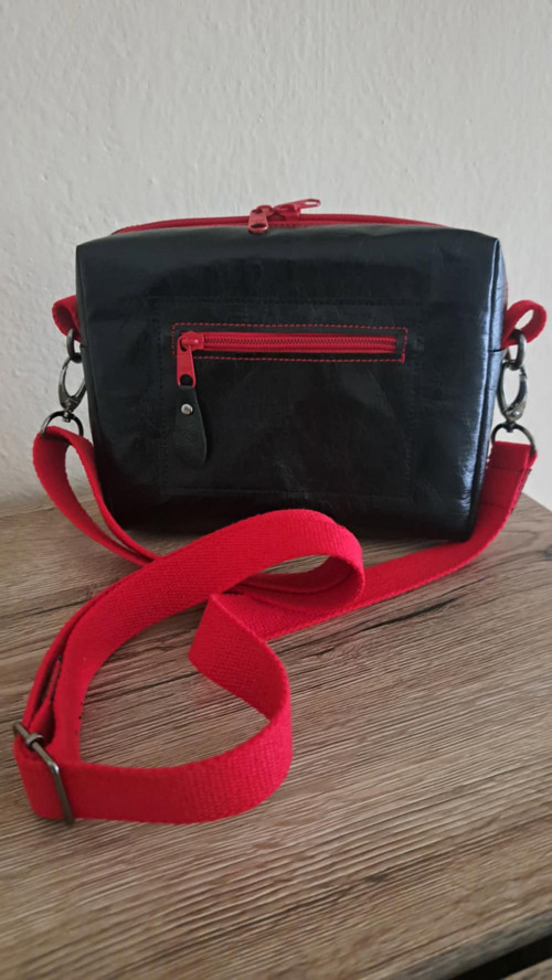 Crossbody taštička Gregory — foto 2