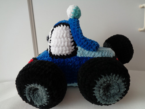Háčkované auto Broňa — foto 2