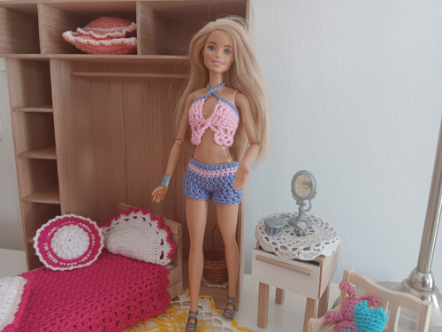 Barbie - kraťasky a vršek — foto 3