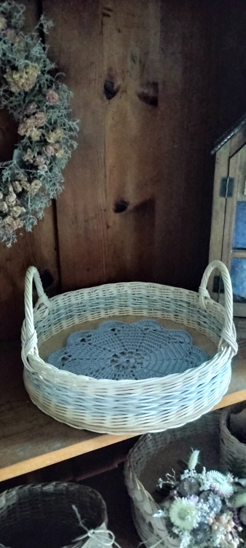 Kulatý tác s ušima — foto 2