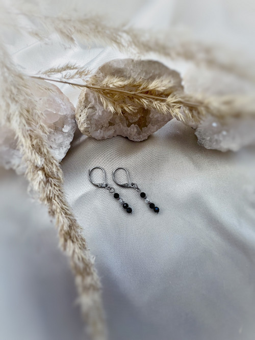 Náušnice černý spinel, bílý topaz, ocel — foto 2