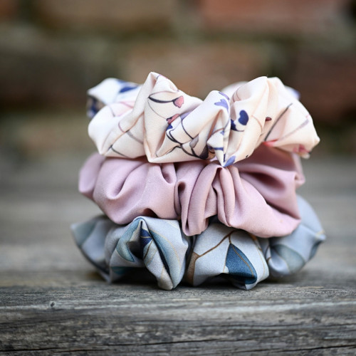 Scrunchie Zlaté lístky - širší — foto 3