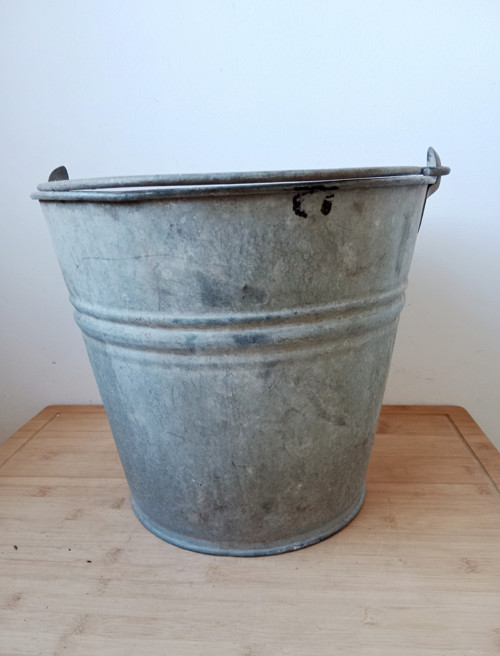 Pozinkovaný kyblík 10l — foto 2