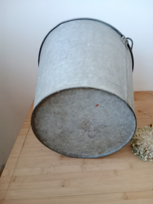 Pozinkovaný kyblík 10l — foto 5