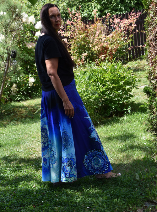 Dlouhá sukně -mandala — foto 3
