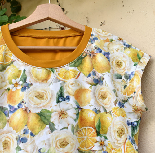 Šaty Citróny XL/XXL — foto 2