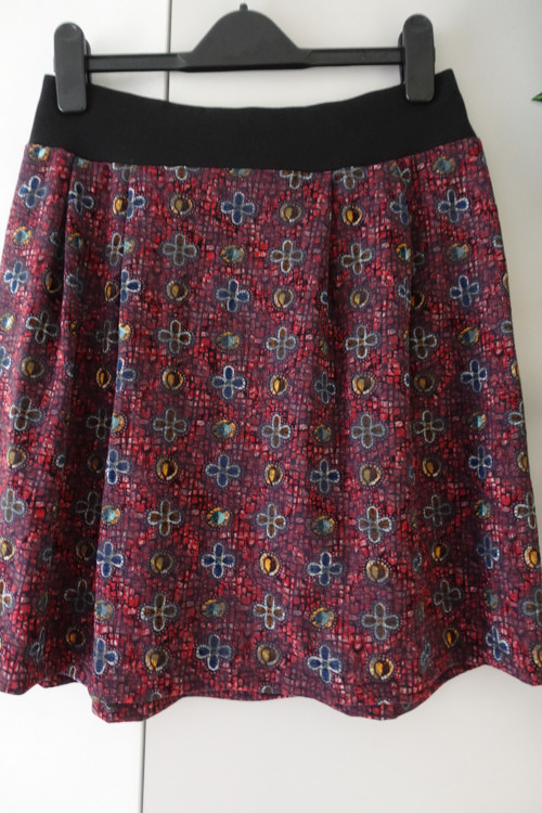 SUKNĚ vel.42+44 — foto 4
