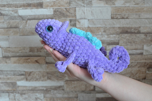 Háčkovaný chameleon — foto 2