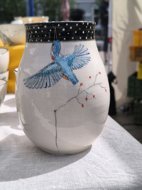 Porcelánová váza s ledňáčky — foto 2