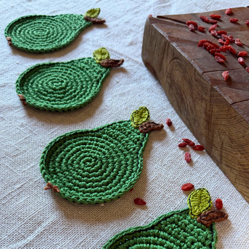 Háčkované podtácky zelené hrušky - set 4 ks — foto 6