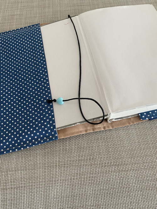 Obal na knihu - Malý Princ a Planeta — foto 3