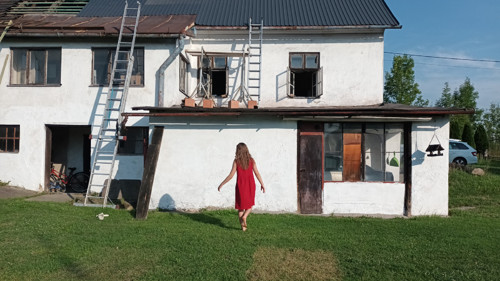 Šaty PUFF s kapsami, různé barvy — foto 6