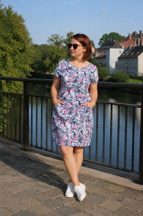 Šaty KVĚTY, vel. 40/M — foto 2