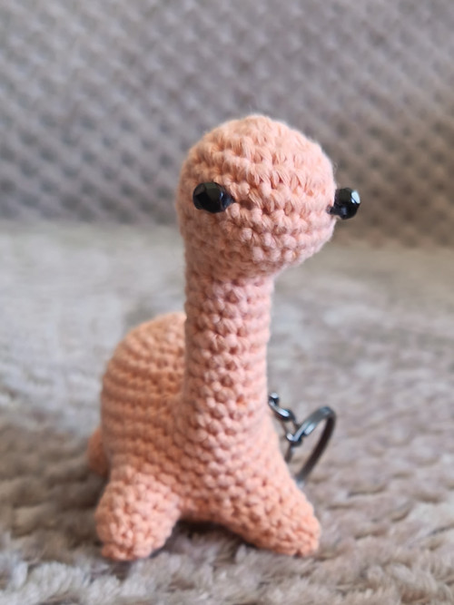 Háčkovaný dinosaurus — foto 2