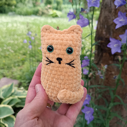 Háčkovaný kocourek Leo — foto 3