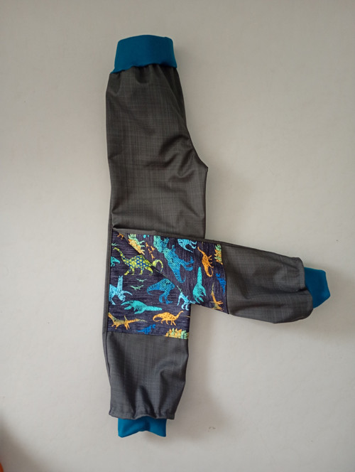 Jarní softshellové kalhoty Dinosauři 116 — foto 2