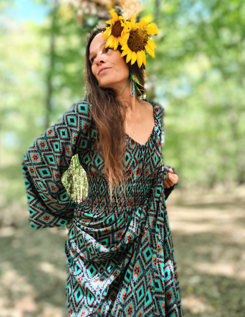 Boho Šaty S Zelené S Designovým Tiskem — foto 4