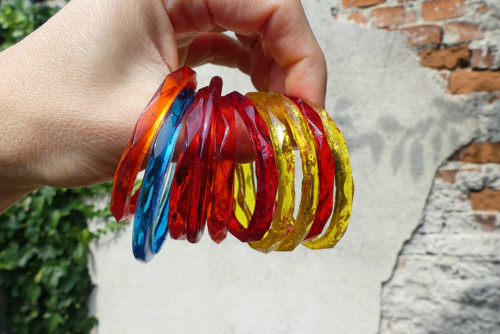V barvách...skleněné kroužky, bangle — foto 2