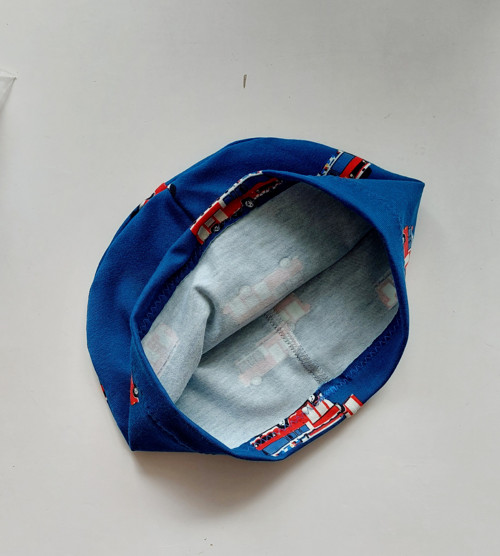 Barevná čepička 46 - 49 cm — foto 2