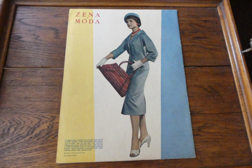 Časopis Žena a móda, číslo 4/1958 — foto 5