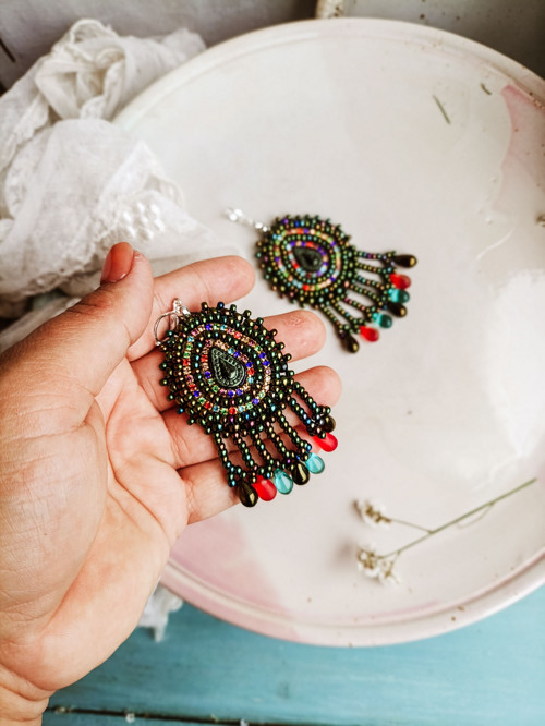 Arabesque Bohéme n.6 - vyšívané boho náušnice — foto 2