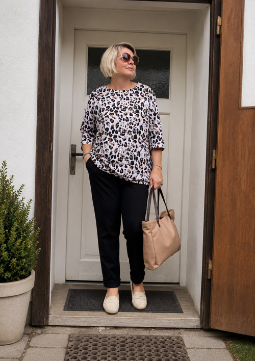 Dámské tričko s leopardím vzorem XXL — foto 3