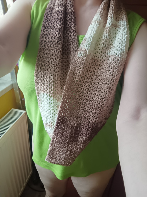 Čokoláda - lehký nákrčník — foto 5