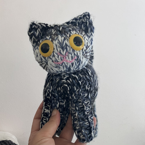 Žluťák vykulený cca 20 cm — foto 3