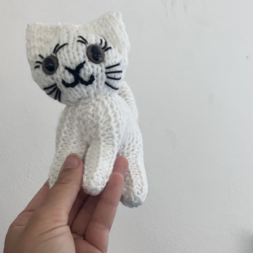 Kocourek Snížek 14 cm — foto 3