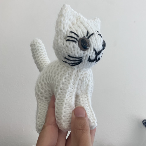 Kocourek Snížek 14 cm — foto 4
